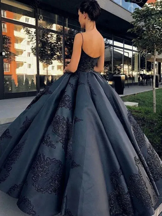 Black Ball Gown Spaghetti Straps Long Prom Dress Party Dress With Lace Appliques, SP598