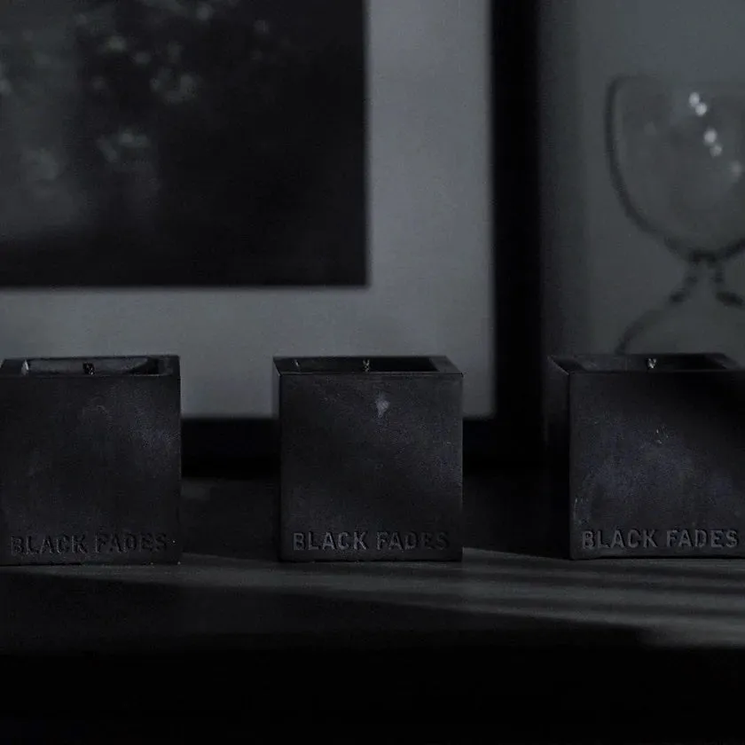 Black Fades 75g Candle Set / 2