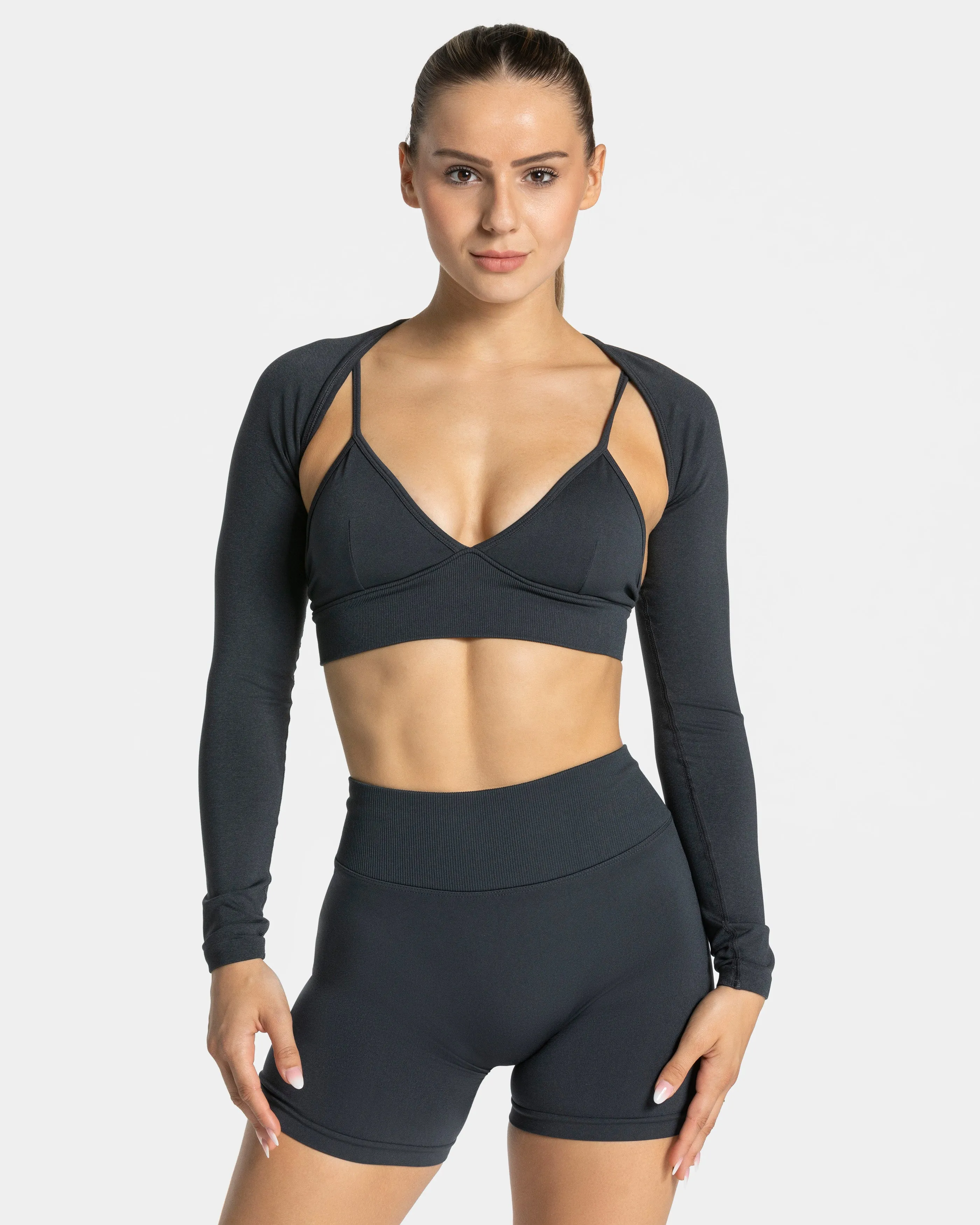 Essence Bolero "Ebony"