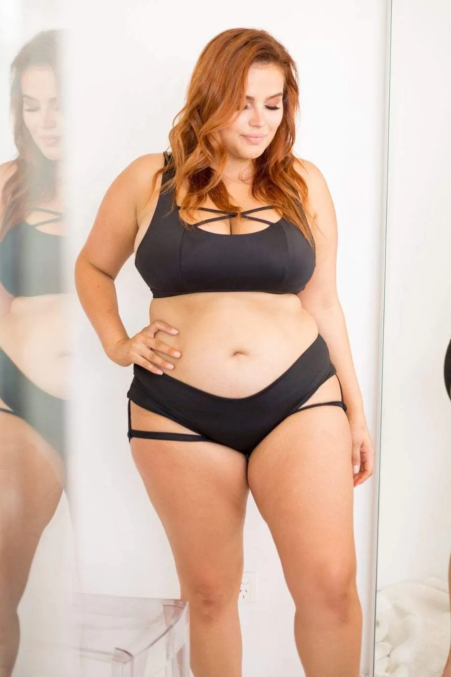 Lure You Garter Shorts