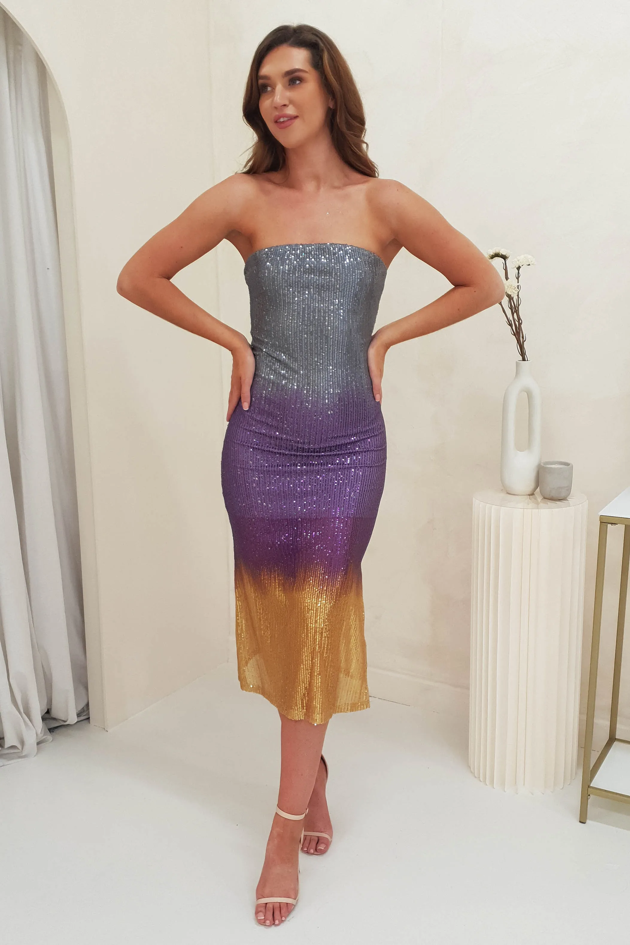 Neva Sequin Stapless Midi Dress | Grey Ombre