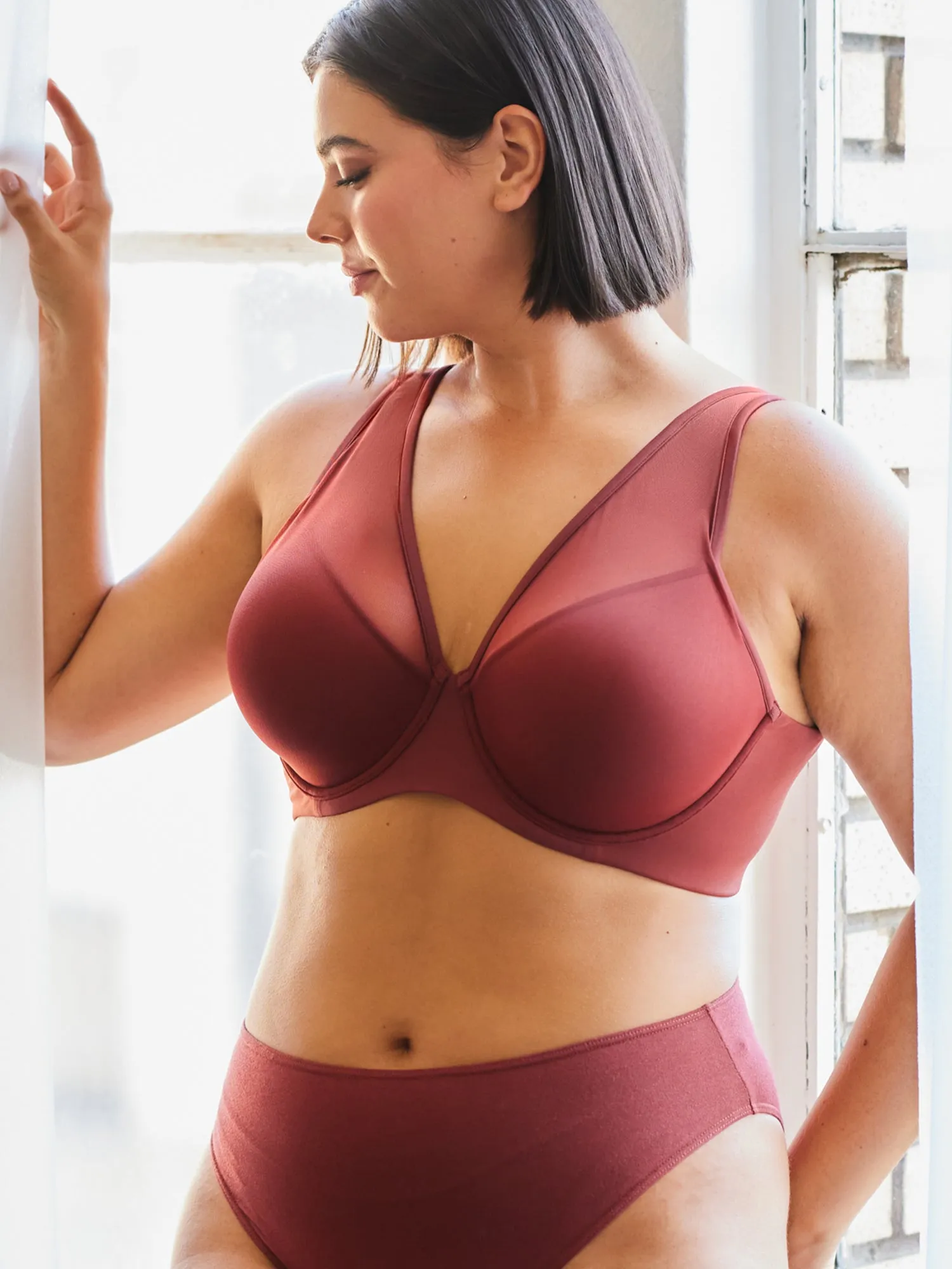 The Jolene - Perfect Plunge Underwire Bra